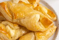 Authentic Puerto Rican Quesitos Recipe – Ready in 30 Minutes