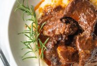 Tender Slow Cooker Beef Short Ribs Recipe
