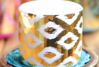 DIY Gold Foil Candles for Elegant Home Decor