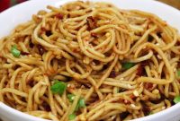 15-Minute Garlic Chili Oil Noodles Recipe
