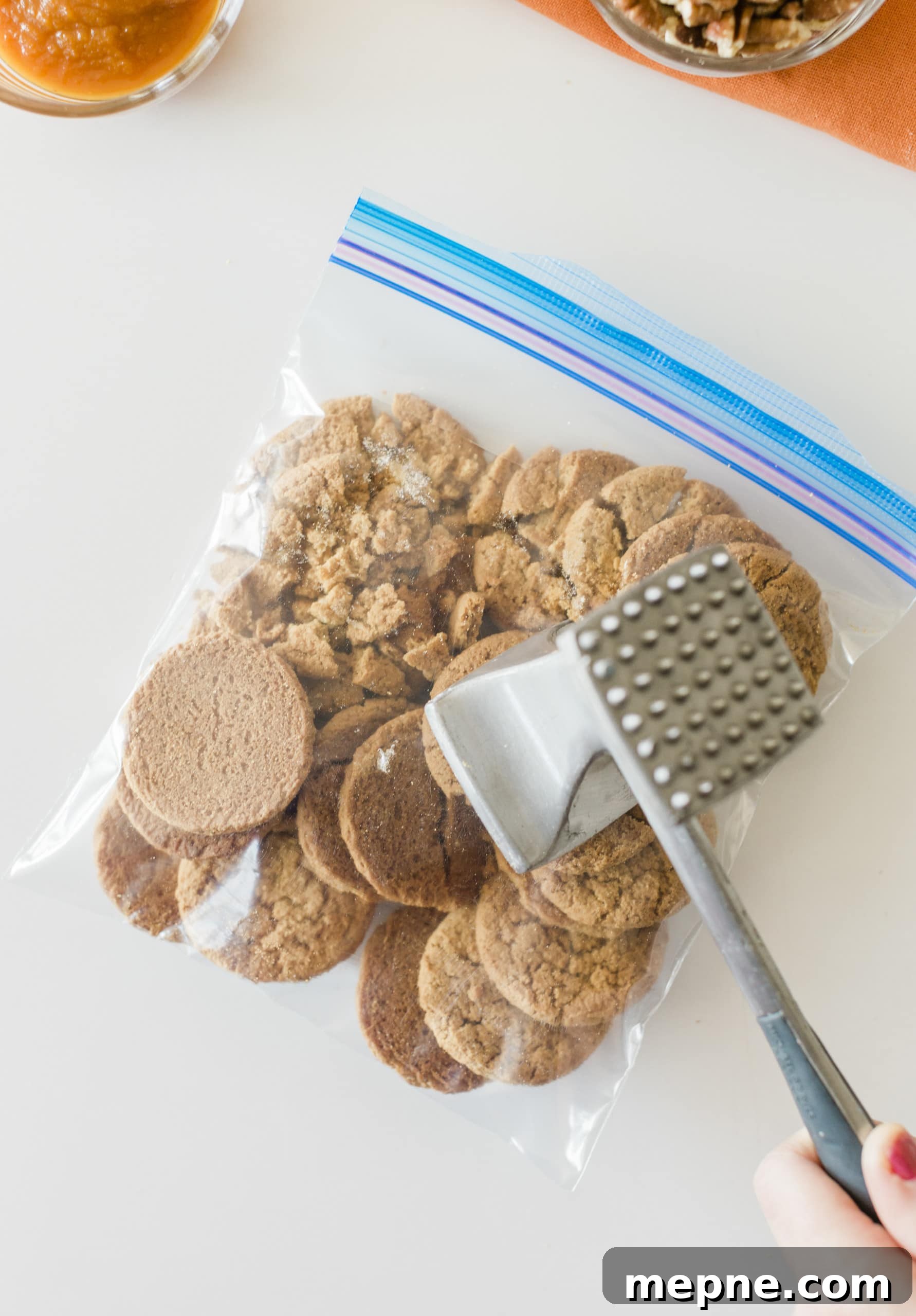 Pumpkin Magic Bars with Graham Cracker Crust 4 Ginger snaps for pumpkin dessert crust