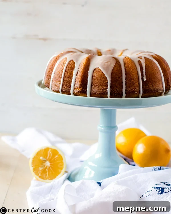 iced-meyer-lemon-pound-cake-3.jpg iced meyer lemon pound cake 3
