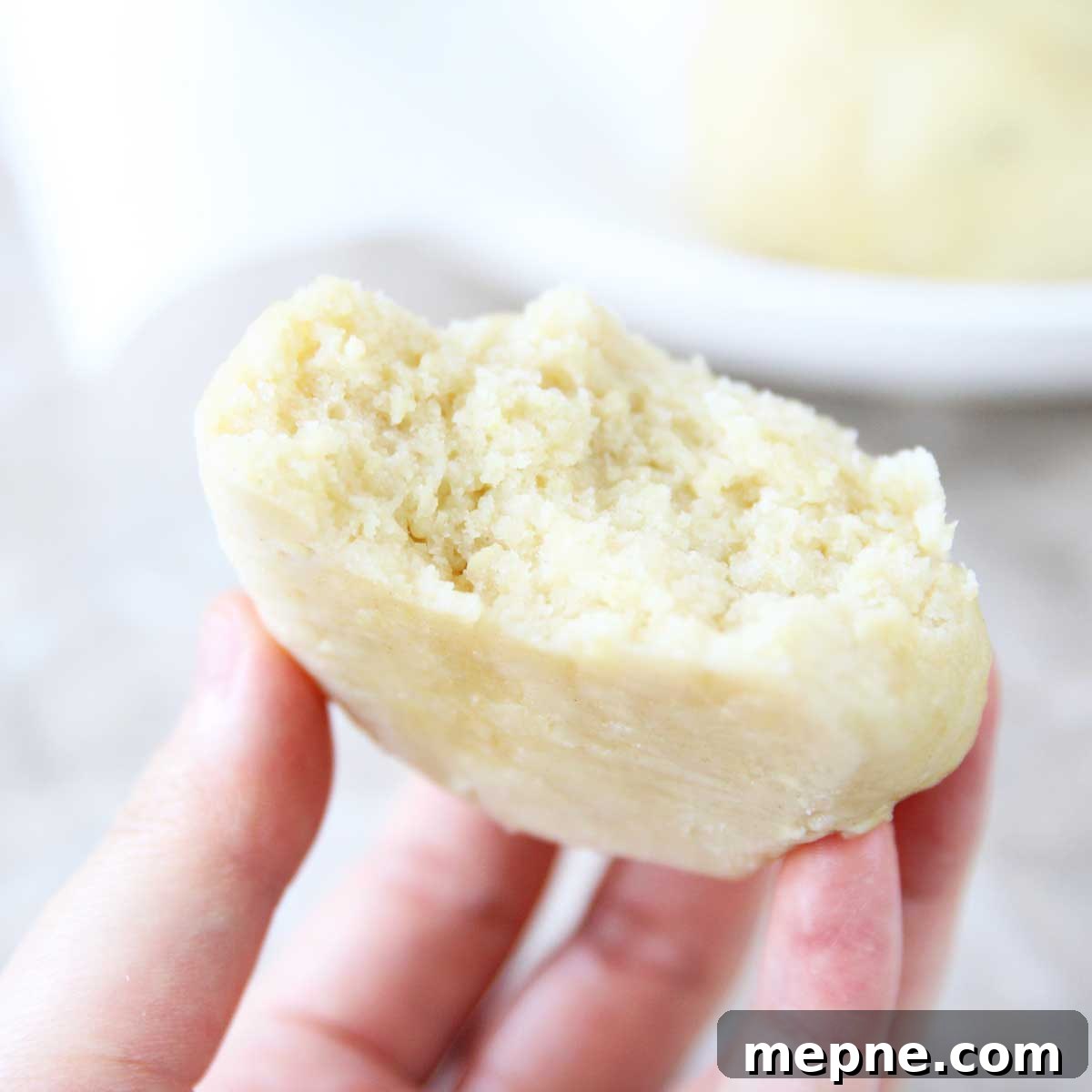 Enjoy steamed buns