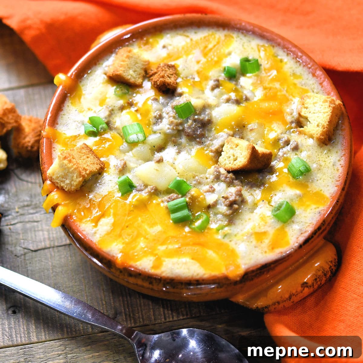 Creamy Instant Pot Cheeseburger Soup Recipe 11 24Btie Instant Pot Cheeseburger Soup Recipe by Christian Guzman