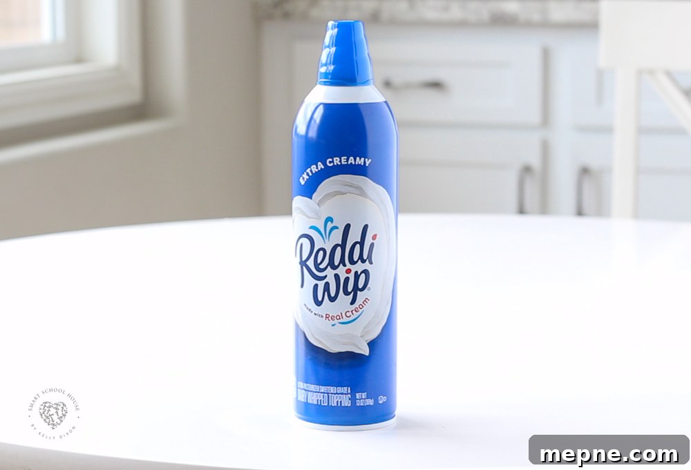 How to Dye Eggs with Whipped Cream