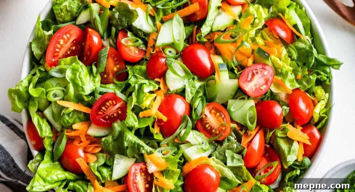 30 Side Dishes for French Dip Sandwiches 4 Overhead image of easy green salad.