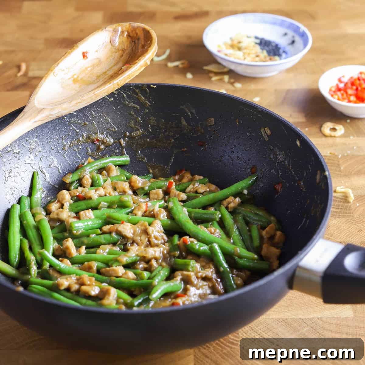 Crispy Chinese Fried Oyster Mushrooms with Vegan Char Siu Recipe 12 Photo of a wok containing vegan chinese green beans and tempeh