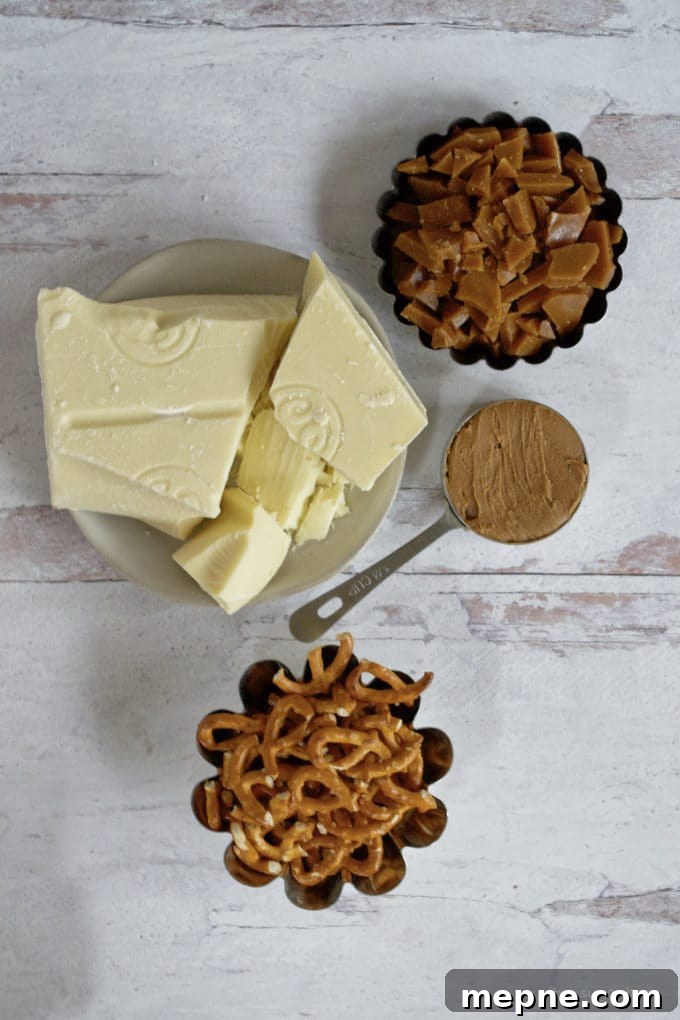 Homemade Cookie Butter White Chocolate Bark Recipe 4 ingredients for cookie butter white chocolate bark