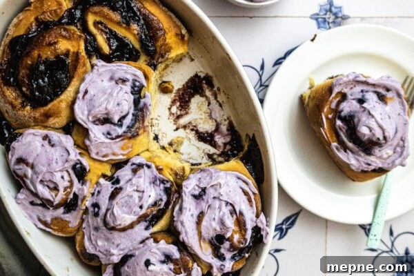 8 Mother’s Day Brunch Recipes to Make at Home 7 Blueberry cinnamon rolls with glaze