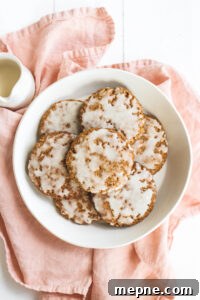 Iced Gingerbread Oatmeal Cookies (Vegan, Gluten-Free, Oil-Free) 2 Iced Gingerbread Oatmeal Cookies Veggiekins Blog