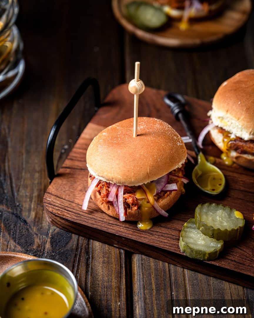 Pulled Pork Sliders with Fall Spices 4 Fall Spiced Pulled Pork Sliders