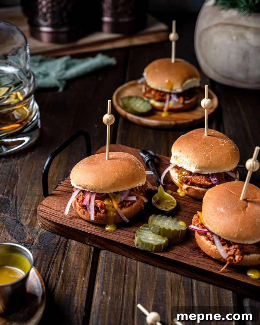 Pulled Pork Sliders with Fall Spices 5 Fall Spiced Pulled Pork Sliders