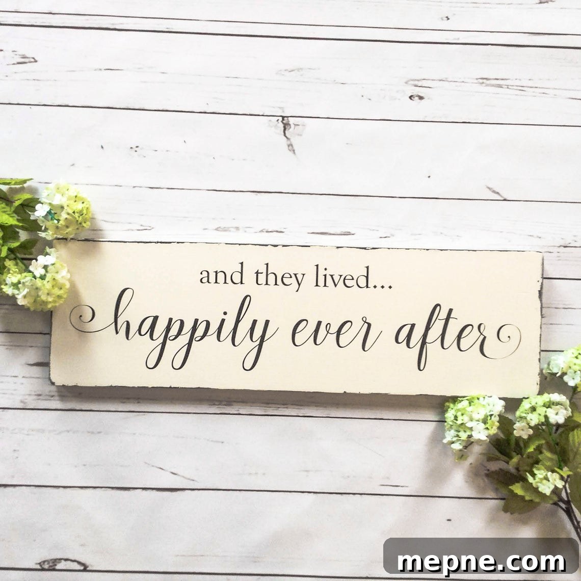 27 Wedding Gift Ideas for Newlywed Couples 11 rustic sign